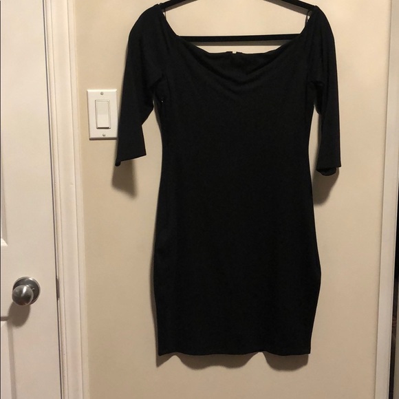 Black Guess Dress (Medium) - Picture 3 of 4